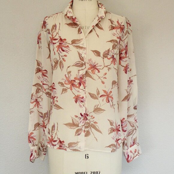 Vintage 1970s Shirt, Campus Casuals Floral Print Button Down Blouse, Long Sleeve - Picture 2 of 10
